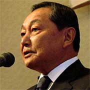山崎悦次燕商工会議所会頭
