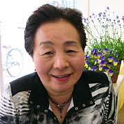 「花スタジオひとひとネット」を開業する真島さん