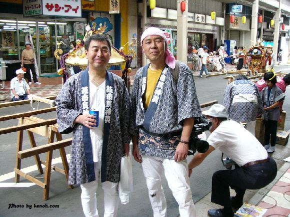 1000人みこし