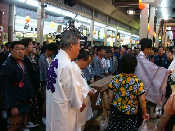 1000人みこし・神事