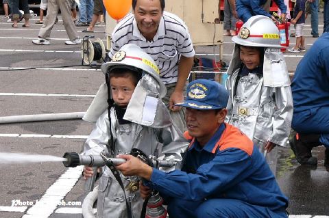 ちびっこ消防隊