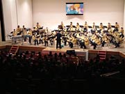2回公演とも満員の会場
