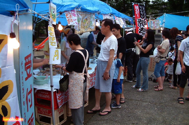 夜店市「四日町商店街」