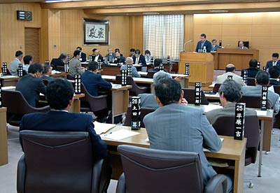 10日開会した燕市9月定例会