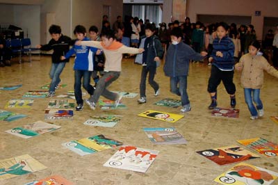 レクリエーションのジャンボかるた大会