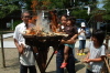 県央食協三条支部が三条市・八幡宮ではし供養祭