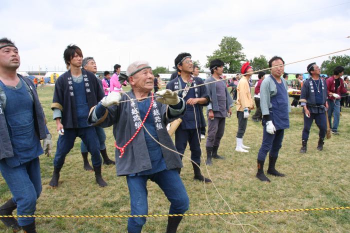 三条凧合戦1日目