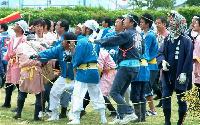 三条凧合戦1日目