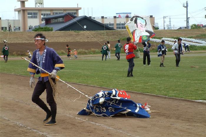 三条凧合戦1日目