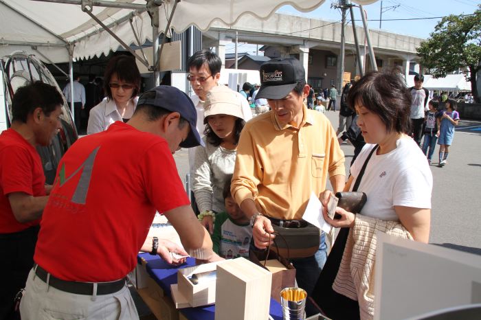 三条鍛冶まつり、出店など