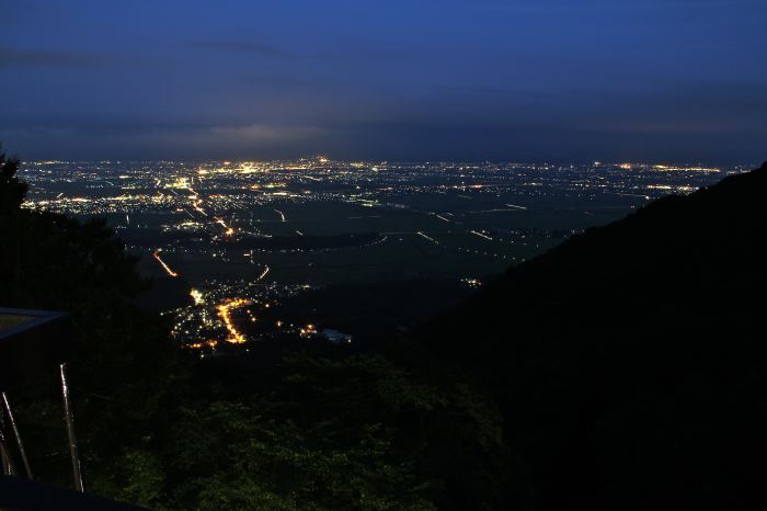 弥彦山・夕日夜景＆星空クルーズ