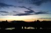 燕市で中ノ口川、弥彦山と夕空