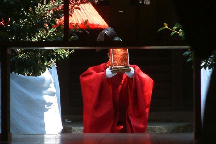 八幡宮春季大祭の神事