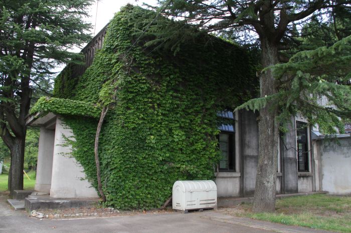 三条市水道局大崎浄水場　送水ポンプ室