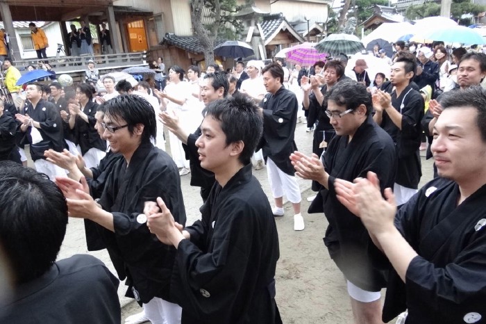 舞い込みが終わって三本締め