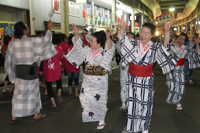 燕ばやし大会