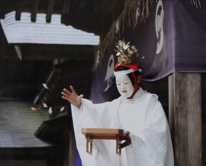 新潟日報美術振興賞・写真「神事の種まき」助川茂さん