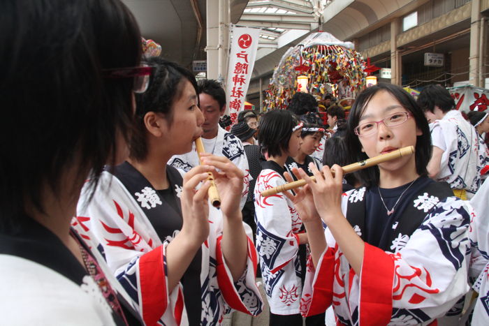 横町万灯