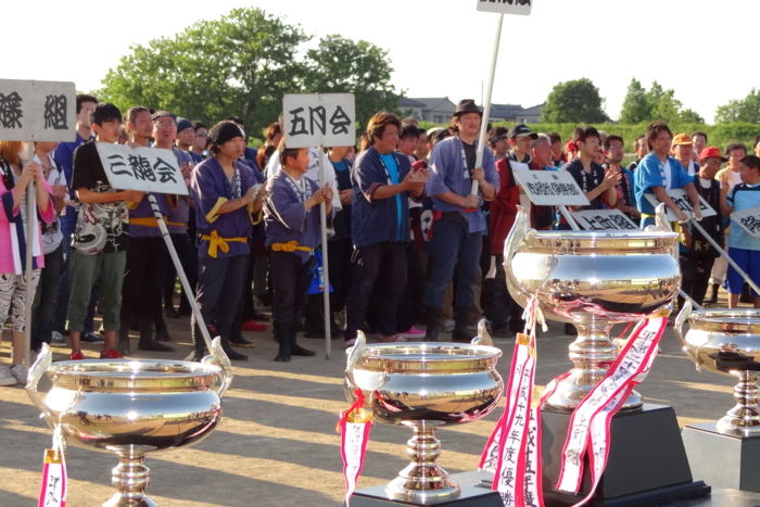 三条凧合戦2日目、表彰式