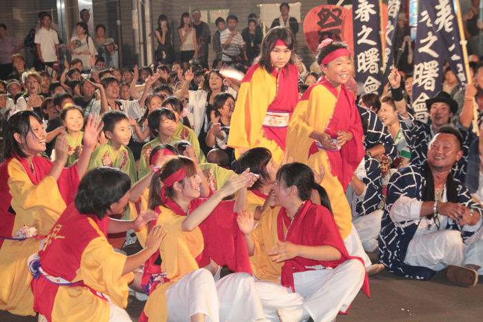 吉田まつり協賛会長賞の粟生津地区山車保存会