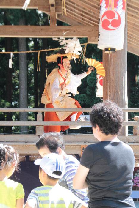 魚沼神社の太太神楽