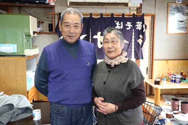 「ライオン食堂」を50年間、守ってきた遠藤さん夫婦
