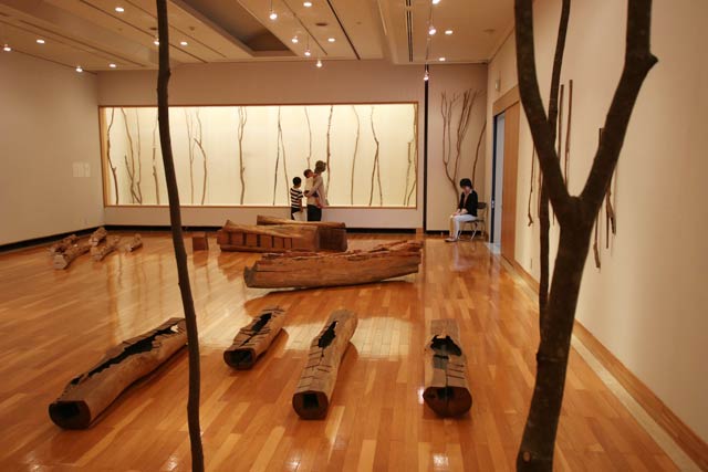 栃尾美術館で開かれている小林花子展（展示室II）