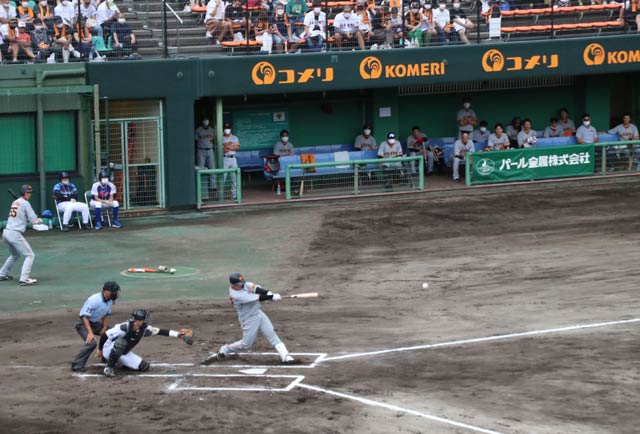 三条野球祭りで初めての阪神ー巨人、伝統の一戦