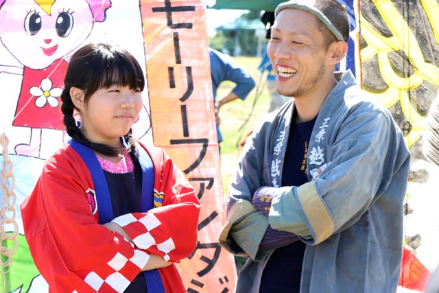 「ララゆめ」で三条凧合戦で対戦した永井彩晴ちゃんと揚げ師の父一俊さん