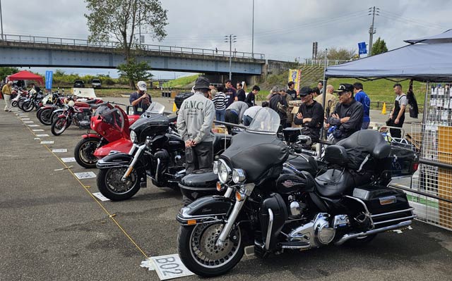 20���I�~�[�e�B���O2025�H�G�̉��