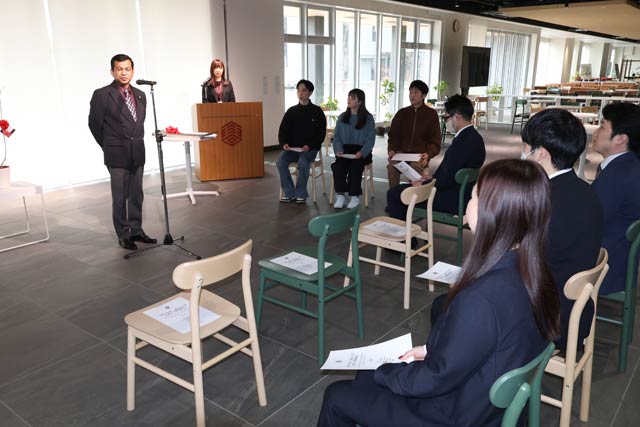 ���Ɛ��ɂ��L�O�����掮