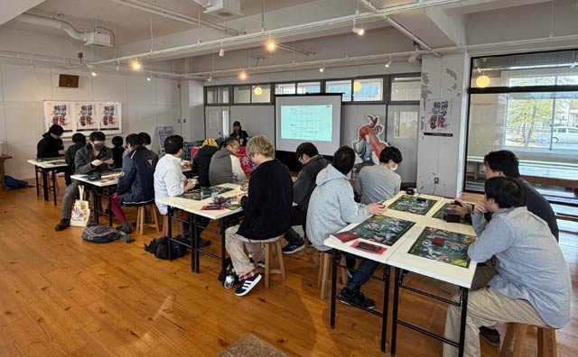 �����O����15�l���Q�������G���g���[�������̎���TCG���