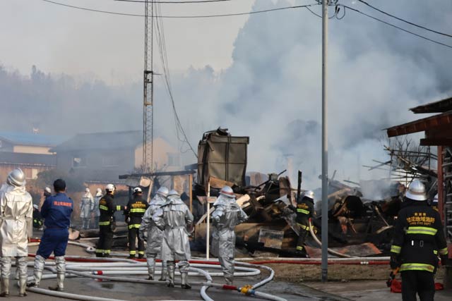 �c�㒬��D�͂Ō����΍Ё@���Ȃ��Ƃ�2�����R����