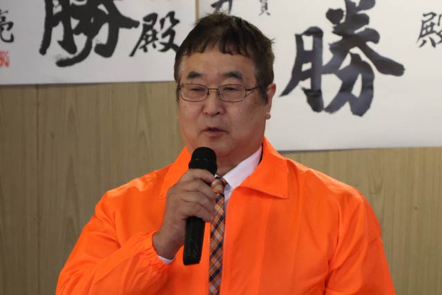 村上氏