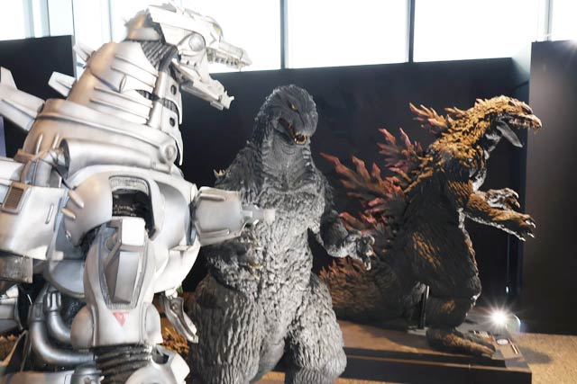 ���S�W���̃X�[�c