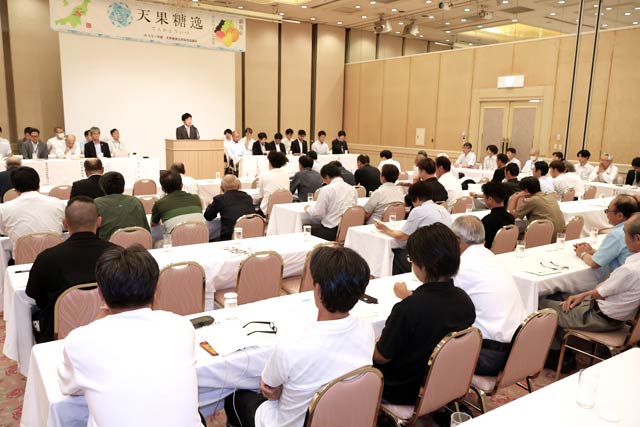 天果糖逸が17億円突破へ出荷者大会　過去最低だった昨年の苦戦からV字回復目指して巻き返し