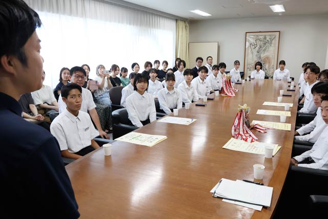 全中の舞台へ三条の中学生22人　陸上、水泳、女子バスケで全国の頂点を目指す