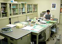 燕市立図書館PCウイルス「Nimda」感染で対応に追われる燕市