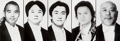 左から関山幸弘(トランペット)、井川明彦(同)、一色隆雄(ホルン)、吉川武典(トロンボーン)、田戸幾久三(チューバ)の各氏