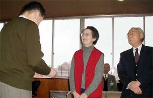 丸井今井邸保存市民の集いが三条市に4,900万円余り寄付
