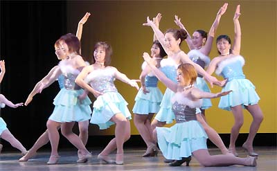 生涯学習フェスティバル2002のジャズダンス