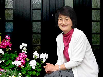 洋画部門で県展賞の横山静江さん