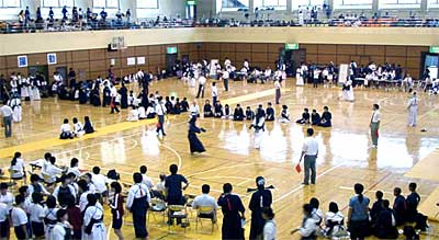 中越地区320人の中学生剣士が県大会をかけて競う