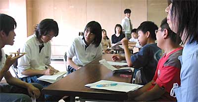 燕市・小池中学校区子どもを育む会の「子どもフォーラムin小池」