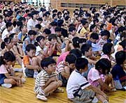 燕西小学校の1学期の終業式