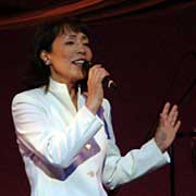 白鳥英美子さん