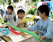 子どもたちに人気のマジックバルーン