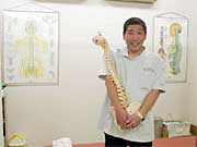 商売堂での開業を喜ぶ「やなとりカイロセラピー」の梁鳥さん