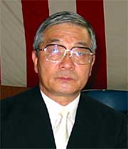 坂井政行校長