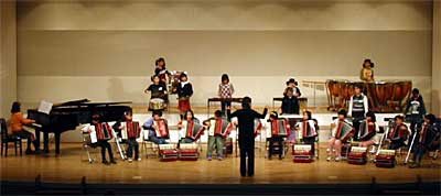 2日開かれた第19回燕音楽祭